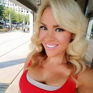 Meet your Posher, Pacer